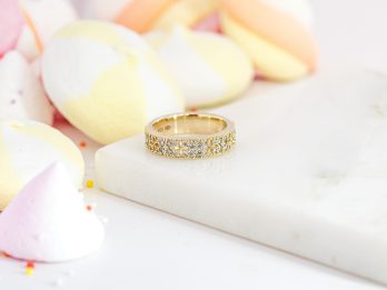 Sweet Pea - Flower Cutout Pave Band